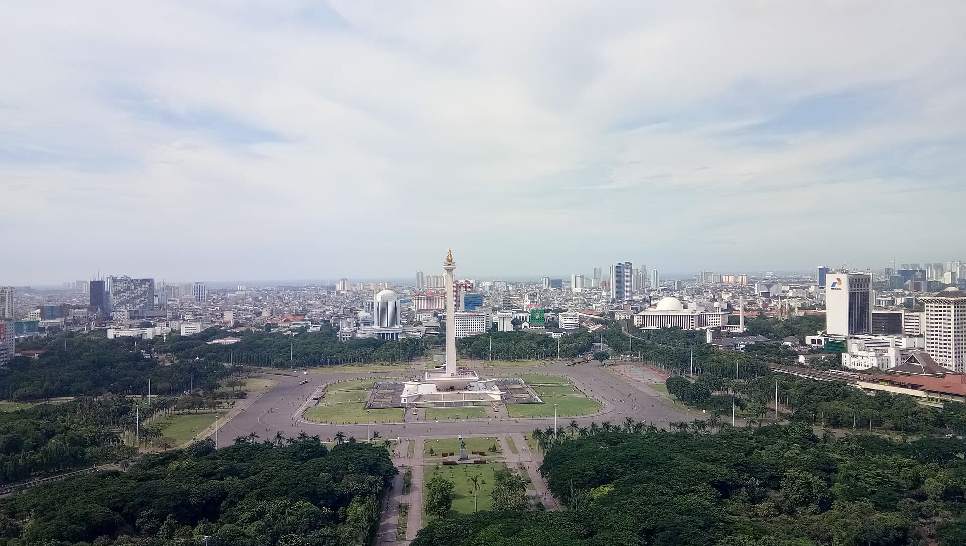 Jakarta atau Bandung? Riset Ilmiah Membedah Gaya Liburan Keduanya, dan Hasilnya Jelas Beda