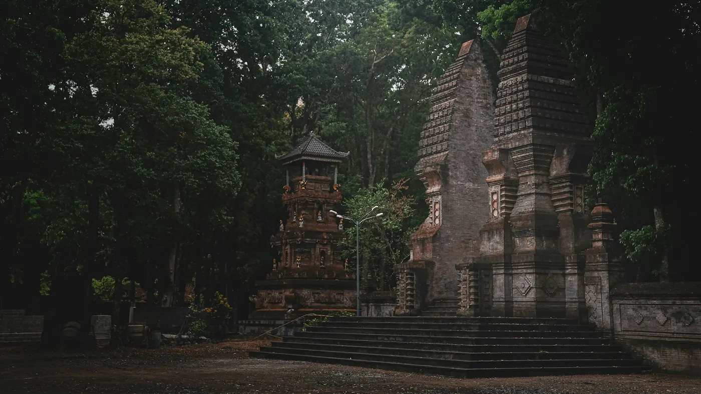 Hutan dan alam tropis Sumatra yang masih asri